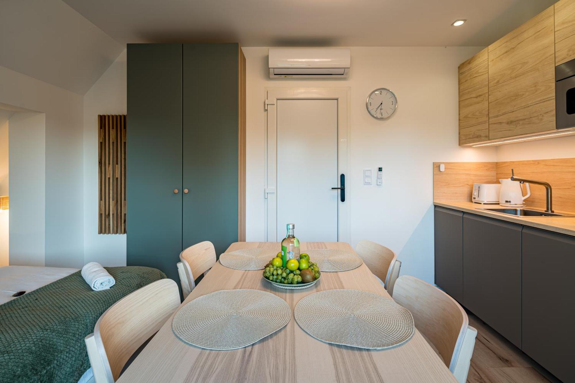 Balatonic Lime Apartmanhaz Σίοφοκ Εξωτερικό φωτογραφία